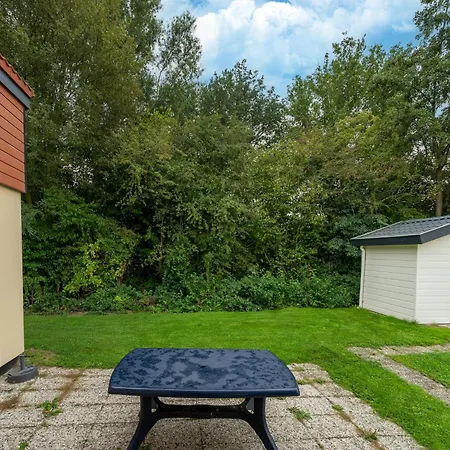 In Zevenhuizen With Shared Pool Holiday home Zevenhuizen (Zuidplas)