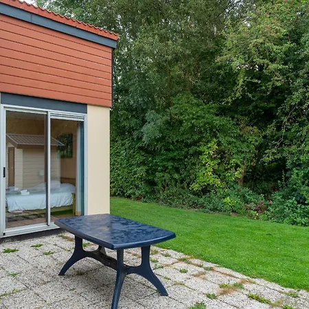 In Zevenhuizen With Shared Pool *