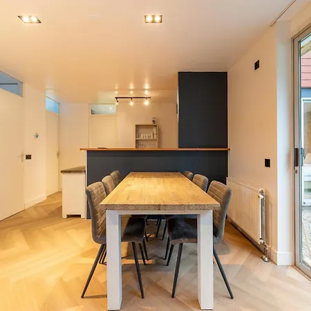 In Zevenhuizen With Shared Pool Holiday home Zevenhuizen (Zuidplas)