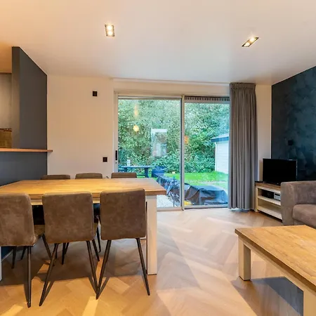 In Zevenhuizen With Shared Pool Holiday home Zevenhuizen (Zuidplas)